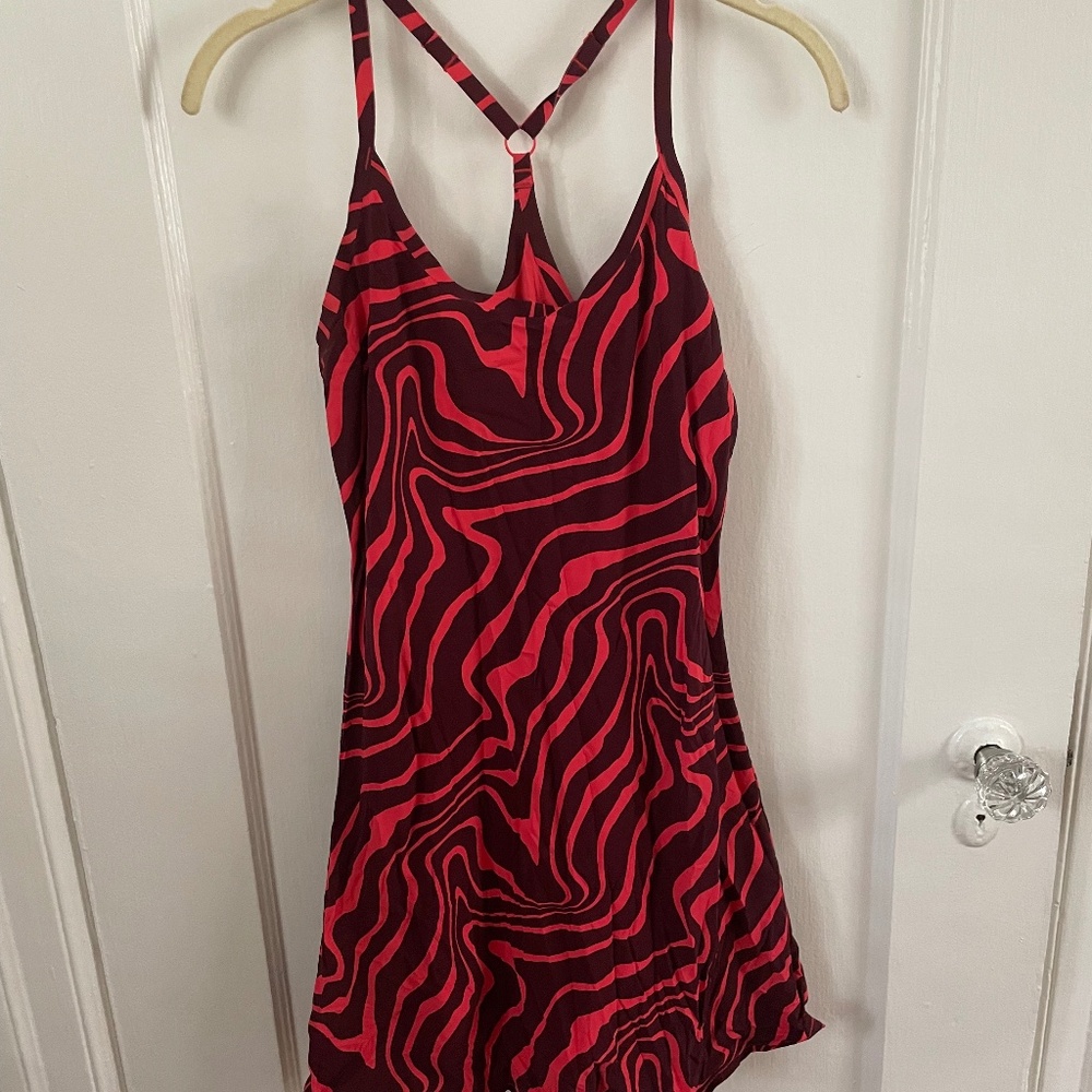 Outdoor Voices XS Exercise Dress Raspberry Swirl